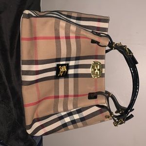Burberry purse / bowling bag type purse